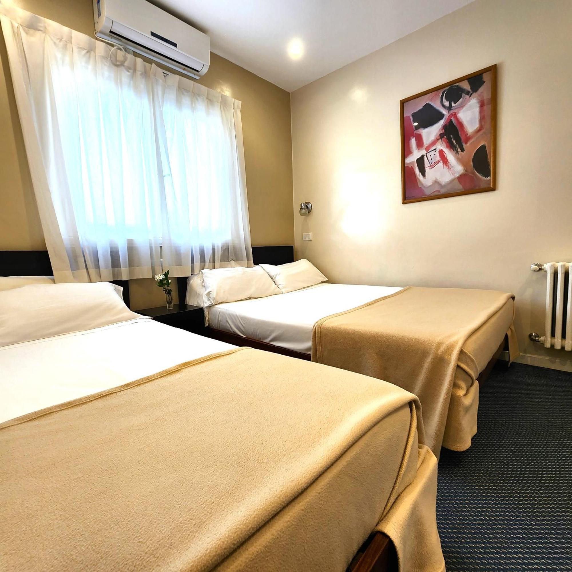Hotel Arcos Мар дел Плата Екстериор снимка