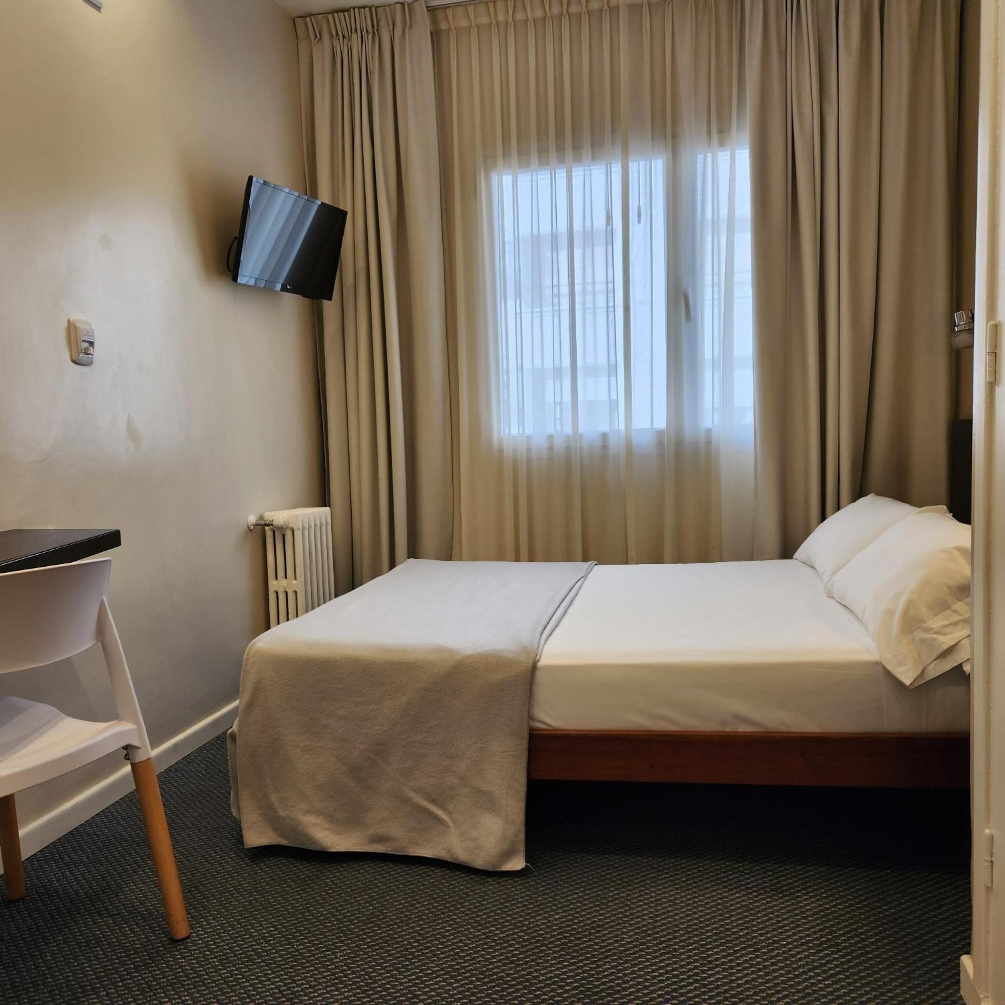 Hotel Arcos Мар дел Плата Екстериор снимка