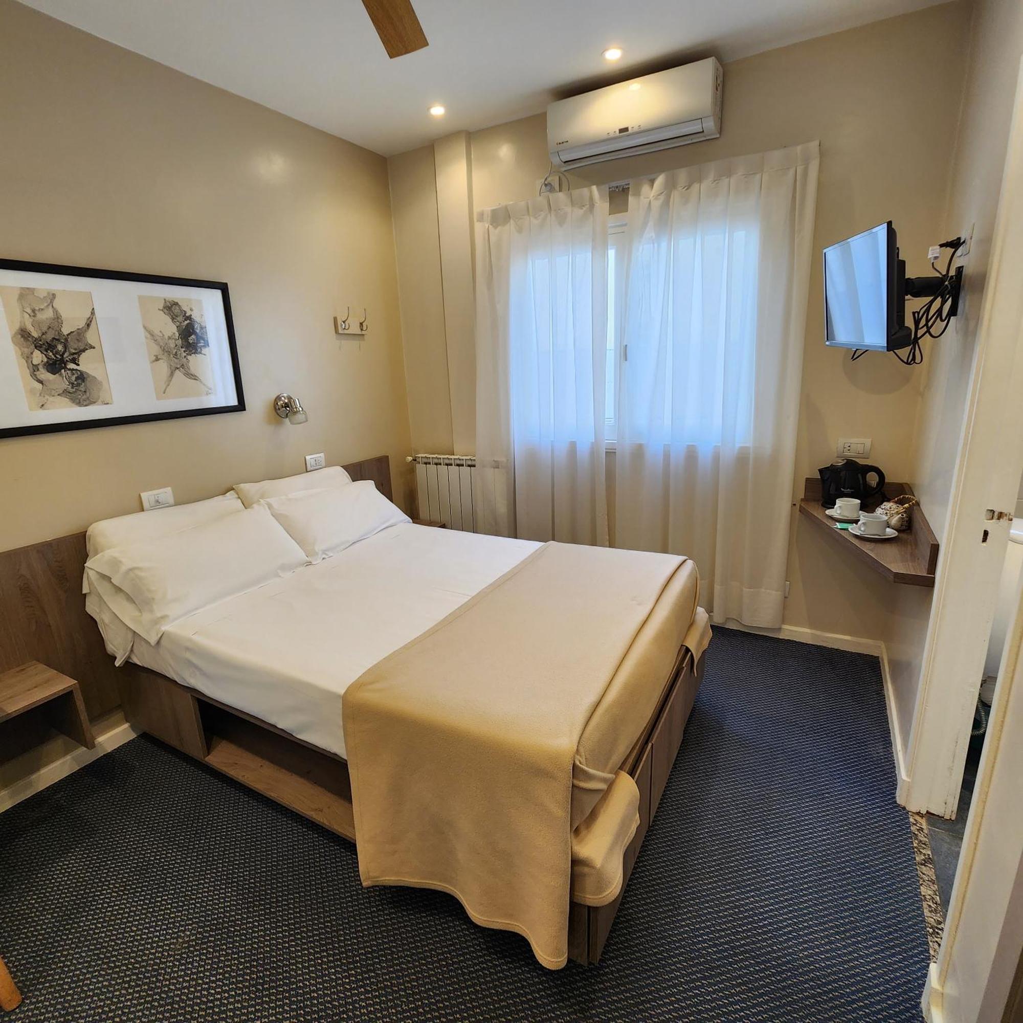 Hotel Arcos Мар дел Плата Екстериор снимка